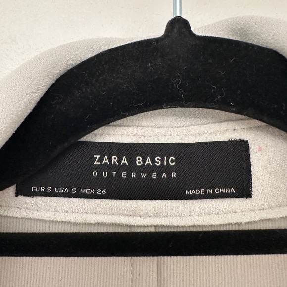 Zara Women's Light Gray Trench Coat - Picture 4 of 4